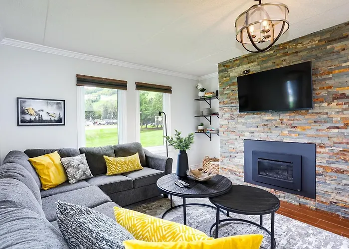 Blue Mountain, 3 Bedroom - 108 Mountain Walk Chalet